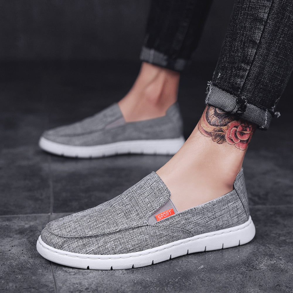 2025 new foot on autumn bean shoes men s anti odor trend canvas casual trendy shoes versatile old Beijing cloth shoes