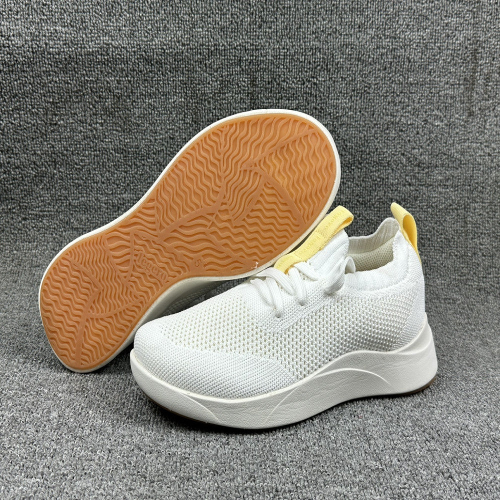 Export of foreign trade orders for Italian mesh casual shoes spring and autumn outdoor men s and women s non slip lightweight sports shoes walking shoes