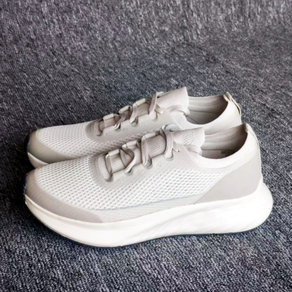 Spanish tail goods breathable mesh comfortable women s sports shoes non slip shock absorption thick sole shallow mouth casual jogging shoes image 3