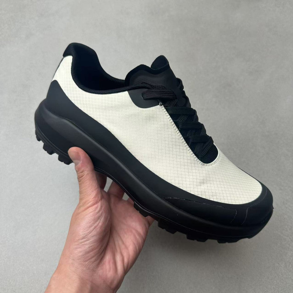 Summer sports hiking men s breathable outdoor comfortable casual running shoes commuting white shoes retro mesh shoes image 4