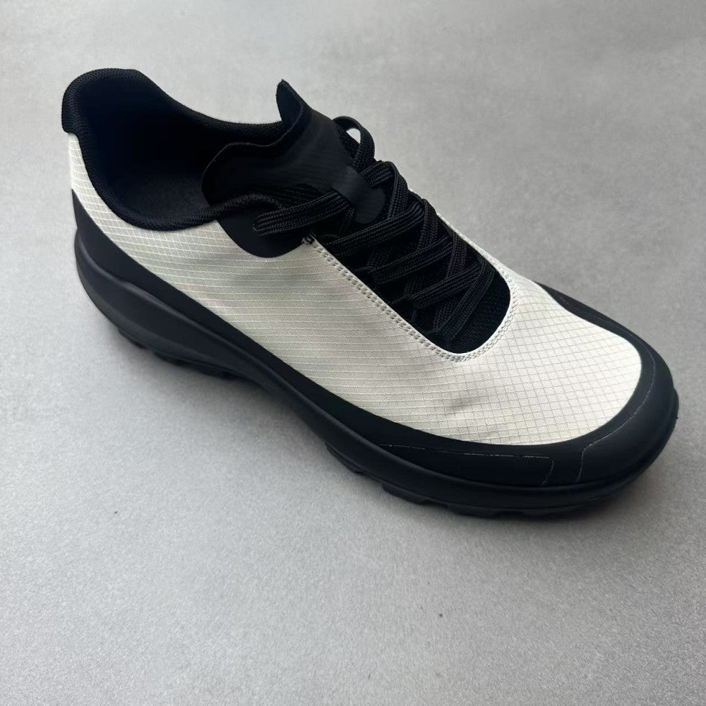 Summer sports hiking men s breathable outdoor comfortable casual running shoes commuting white shoes retro mesh shoes image 0