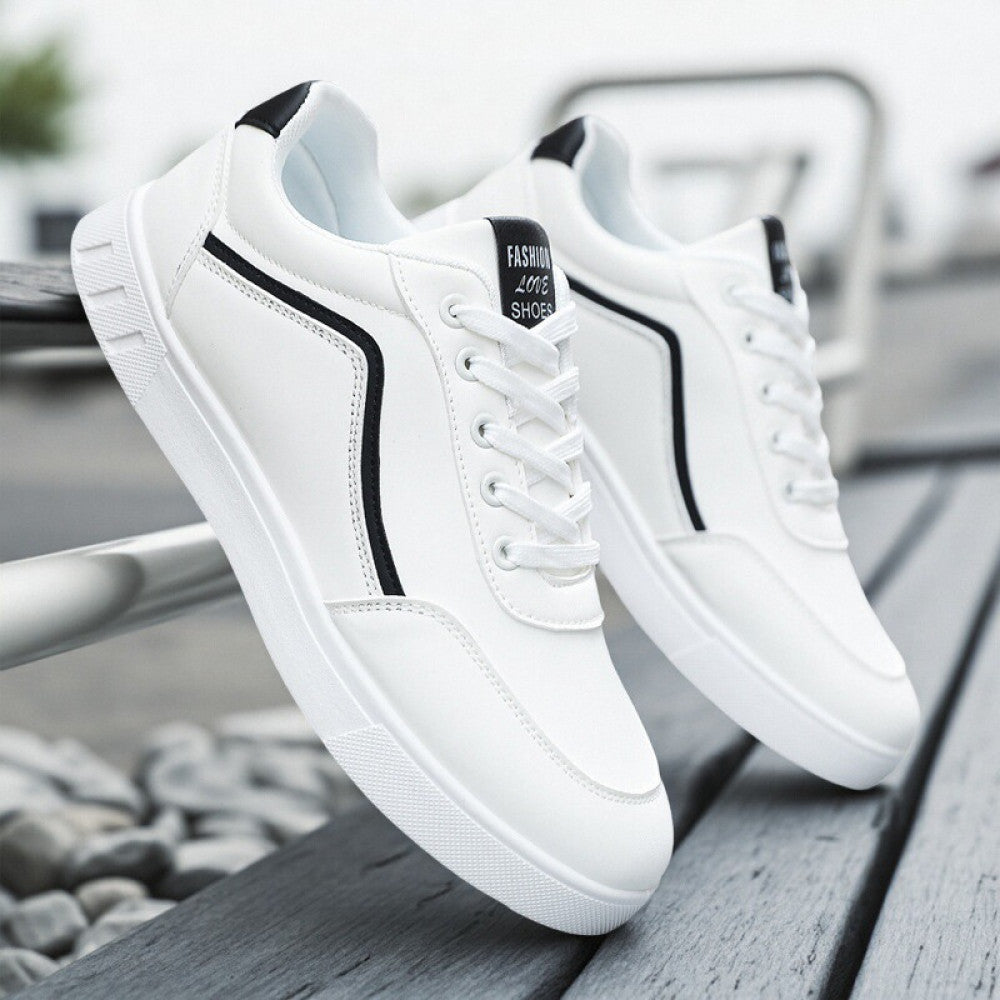 Men s shoes 2025 new summer breathable lightweight non slip and wear resistant casual shoes all match low top sports shoes trendy shoes image 0