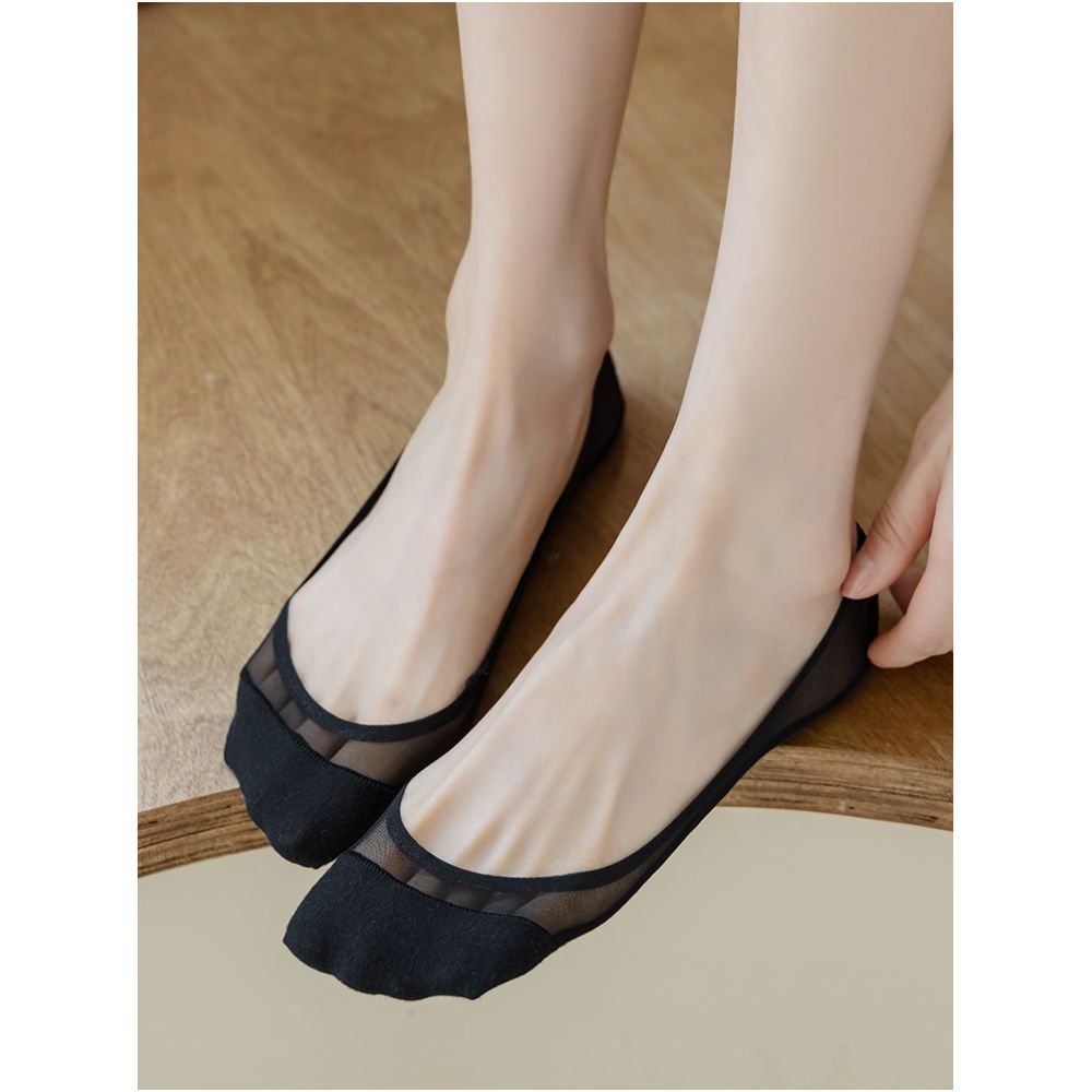 Large size boat socks for women in summer ultra thin ice stockings with cotton sole silicone anti slip non falling heel ultra shallow mouth no trace invisible sock covers image 0