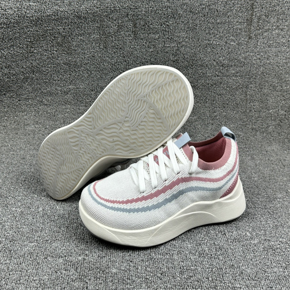 Export of foreign trade orders for Italian mesh casual shoes spring and autumn outdoor men s and women s non slip lightweight sports shoes walking shoes image 68