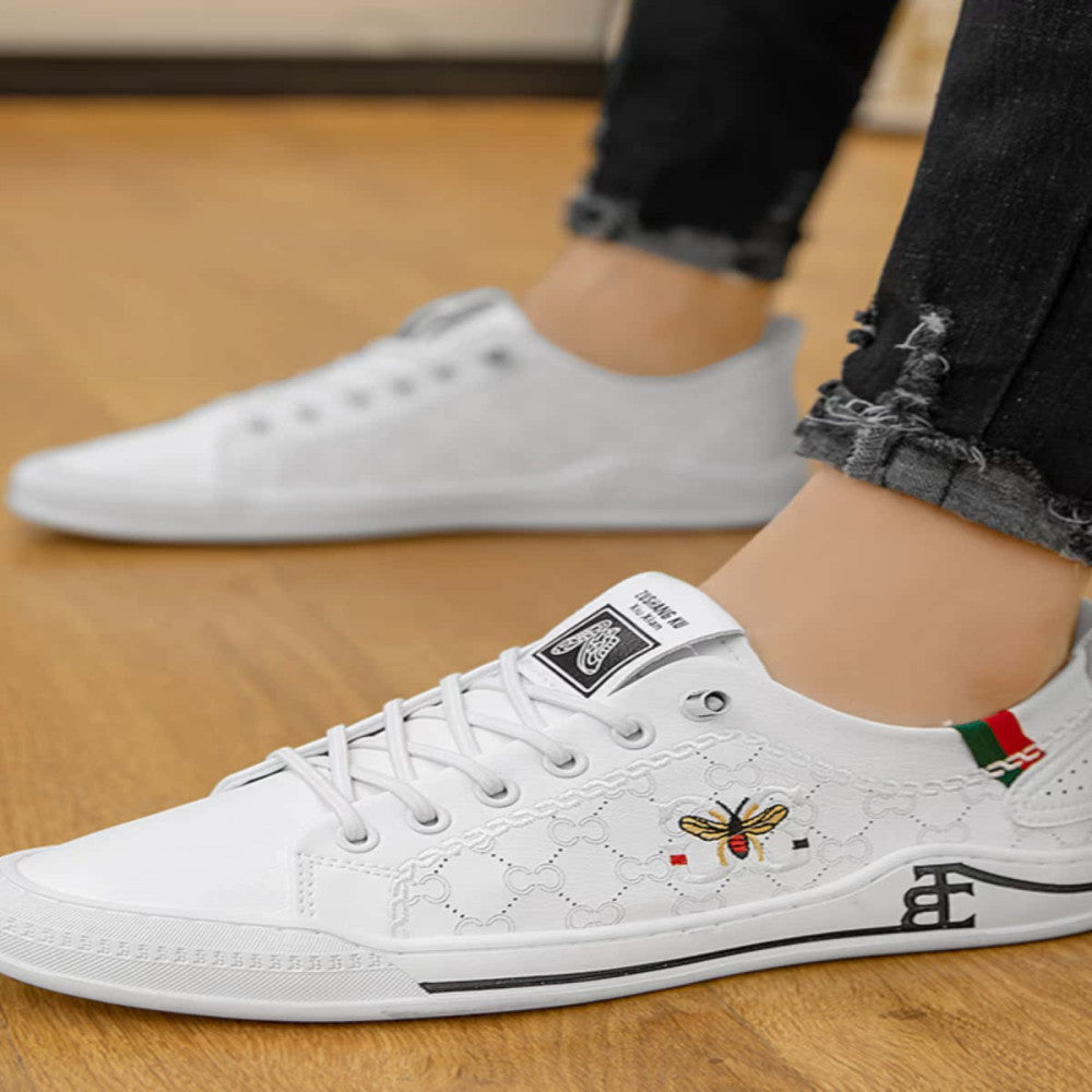 Little Bee Men s Shoes 2023 Summer New Genuine Leather Breathable White Shoes Men s Sports Shoes Casual Soft Sole image 3