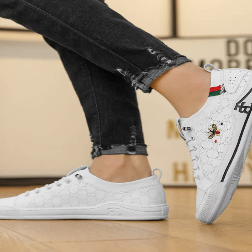 Little Bee Men s Shoes 2023 Summer New Genuine Leather Breathable White Shoes Men s Sports Shoes Casual Soft Sole image 4
