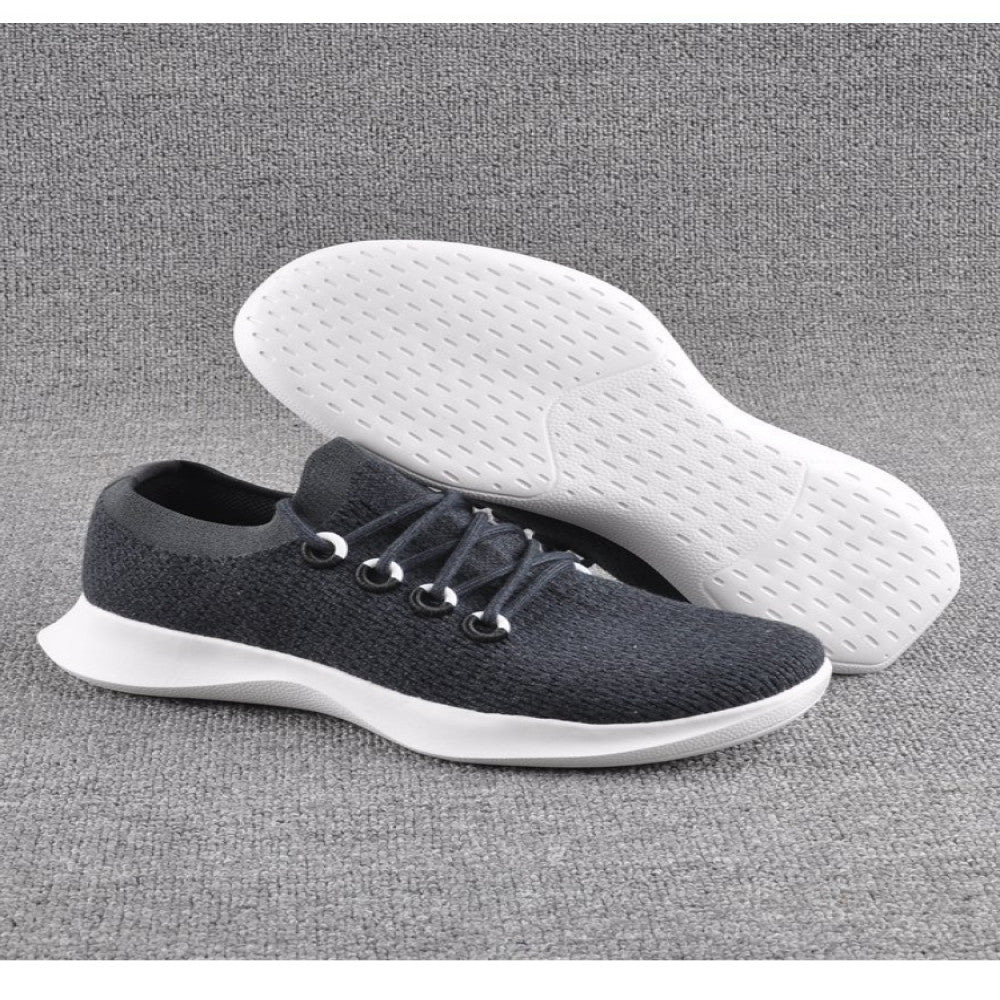 Summer mesh breathable casual shoes for men with wide lasts lightweight and soft soled sports shoes fashionable and versatile driving and walking shoes image 1