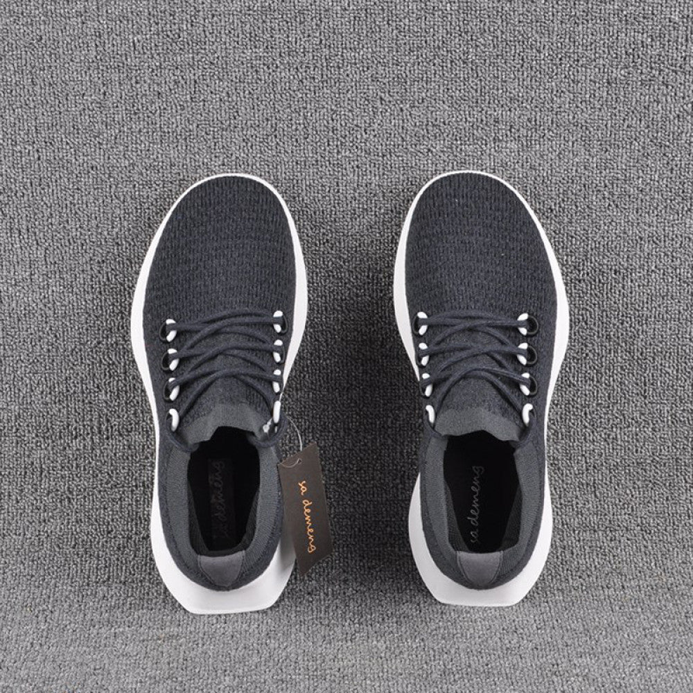 Men and women wearing breathable mesh walking shoes in spring and summer a casual and comfortable daily routine