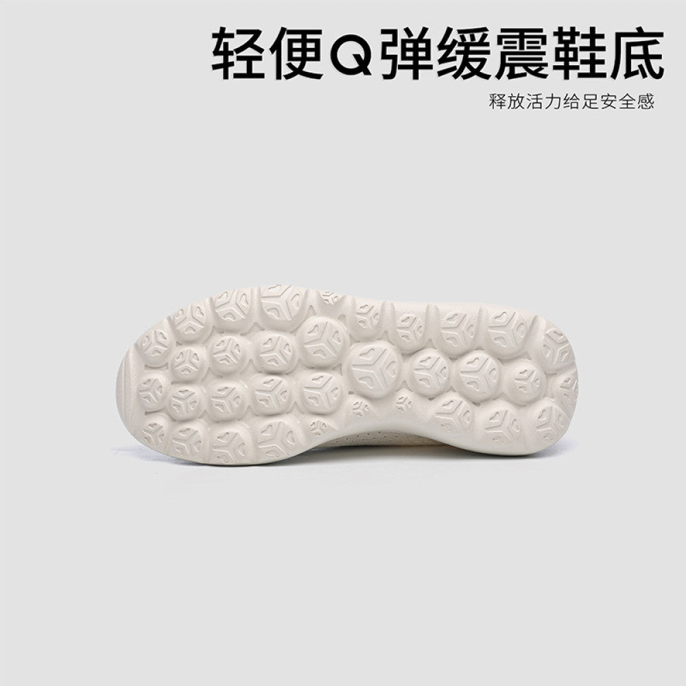 Spring new lightweight sports running shoes with anti slip and elastic soft sole cover versatile casual lazy shoes for men image 31