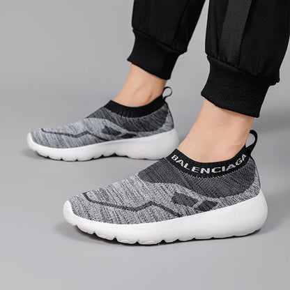 Spring new lightweight sports running shoes with anti slip and elastic soft sole cover versatile casual lazy shoes for men