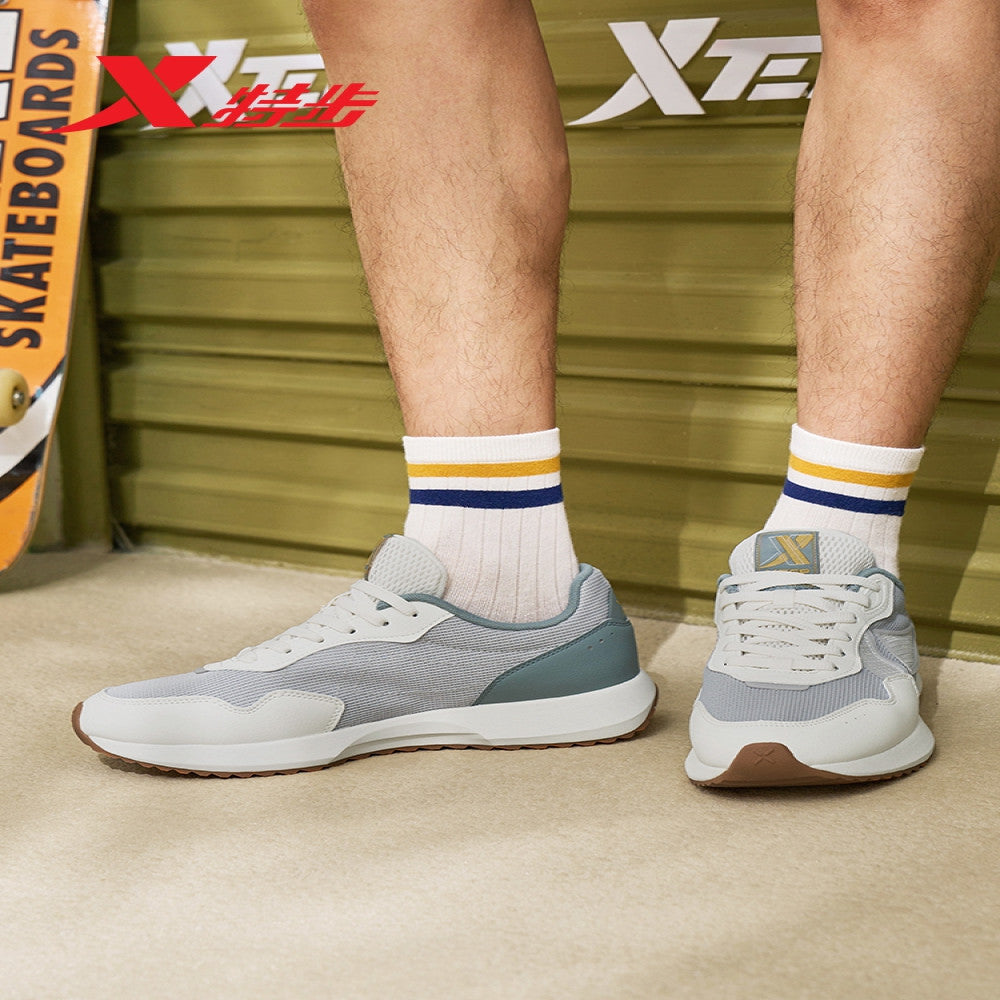 XTW 5 0 Casual shoes Men s shoes Couple outdoor lightweight low top sports shoes Women s retro thick sole comfortable image 51