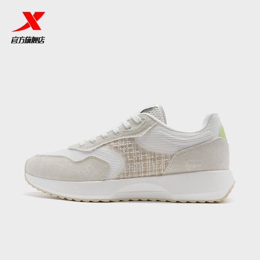 XTW 5 0 Casual shoes Men s shoes Couple outdoor lightweight low top sports shoes Women s retro thick sole comfortable