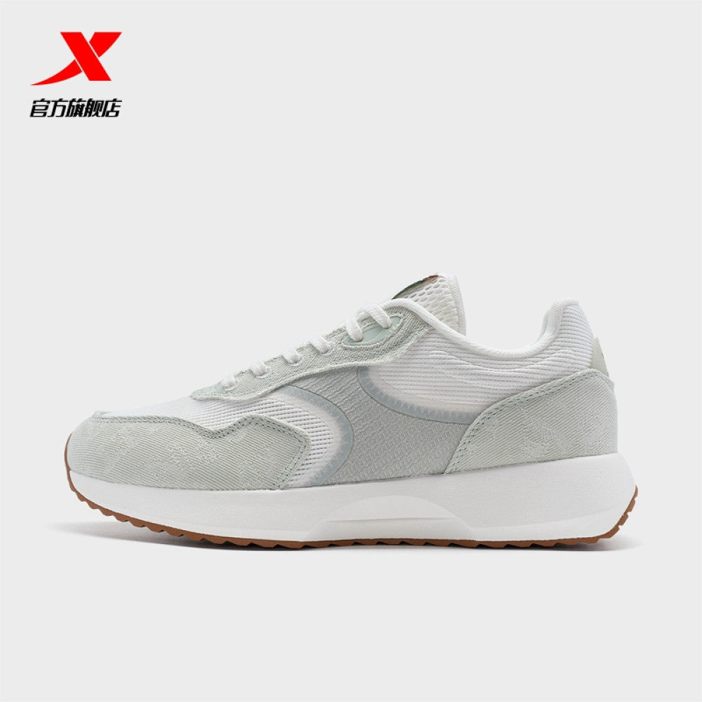 XTW 5 0 Casual shoes Men s shoes Couple outdoor lightweight low top sports shoes Women s retro thick sole comfortable image 108