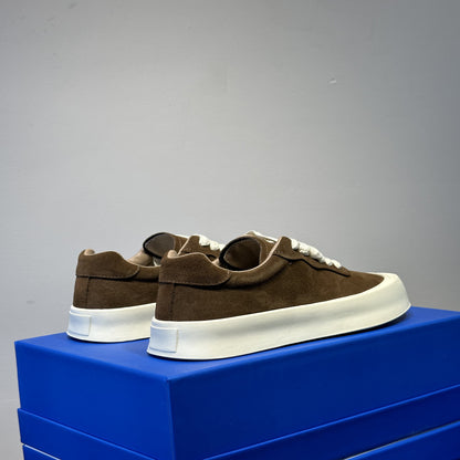 2025 Spring new style solid color sneakers comfortable soft sole heightened lightweight outdoor leisure sports men s shoes image 3