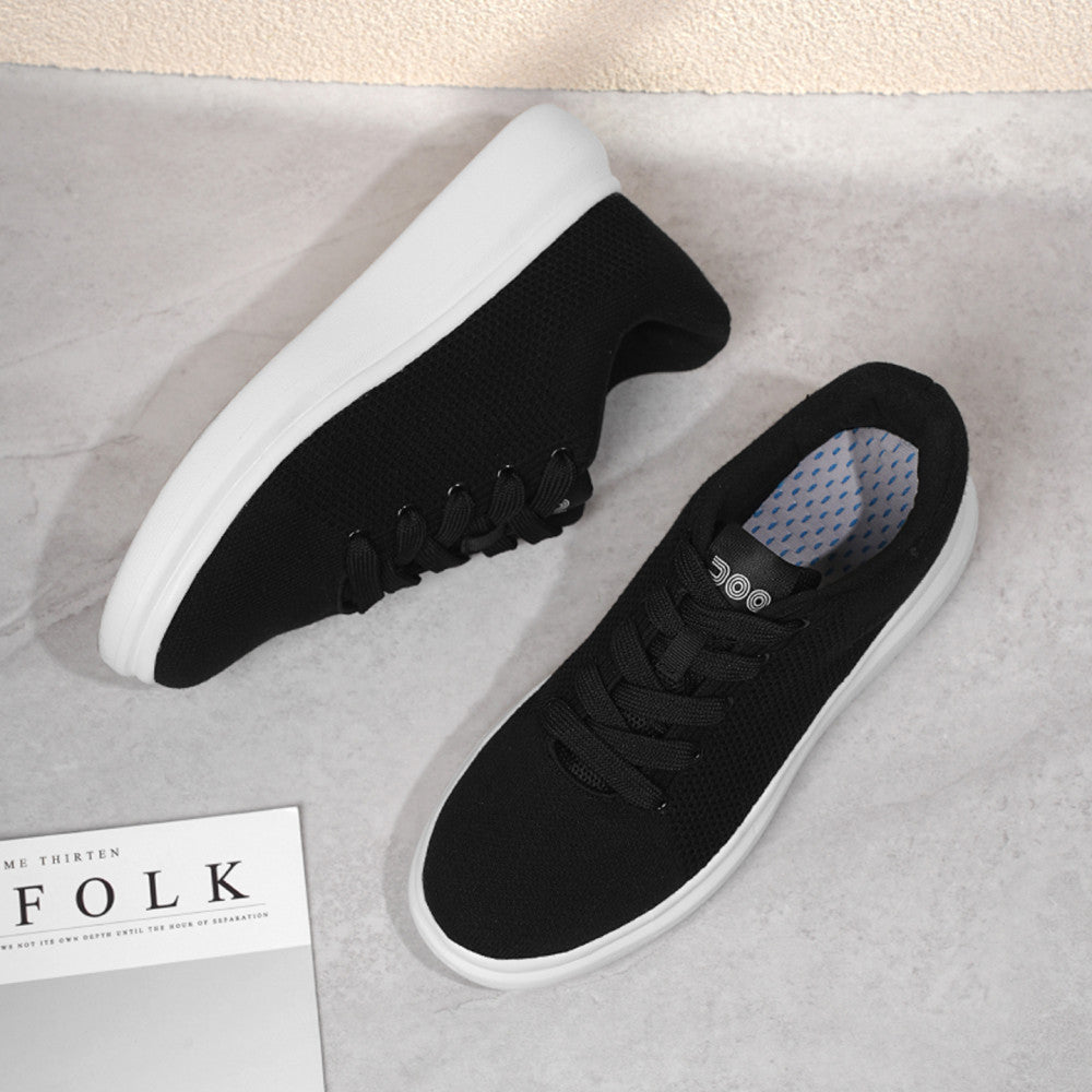 Stepping on poop flying woven black and white board shoes lightweight and breathable comfortable for both men and women sports and leisure shoes skateboard shoes pure black walking shoes image 3