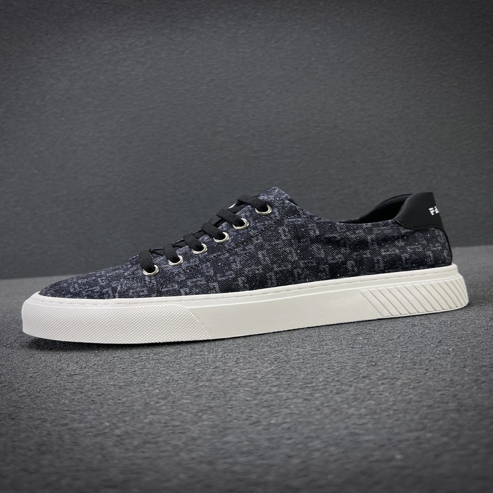 European men s shoes 2025 new spring personalized printing breathable slip on casual shoes men s versatile canvas shoes image 2