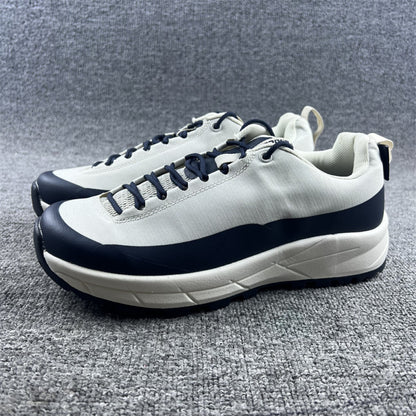 Foreign trade men s and women s outdoor hiking shoes waterproof anti slip wear resistant breathable quick drying lightweight casual travel shoes