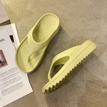 New herringbone slippers for women wearing summer fashion thick soled anti slip couple beach soft soled flip flops for men