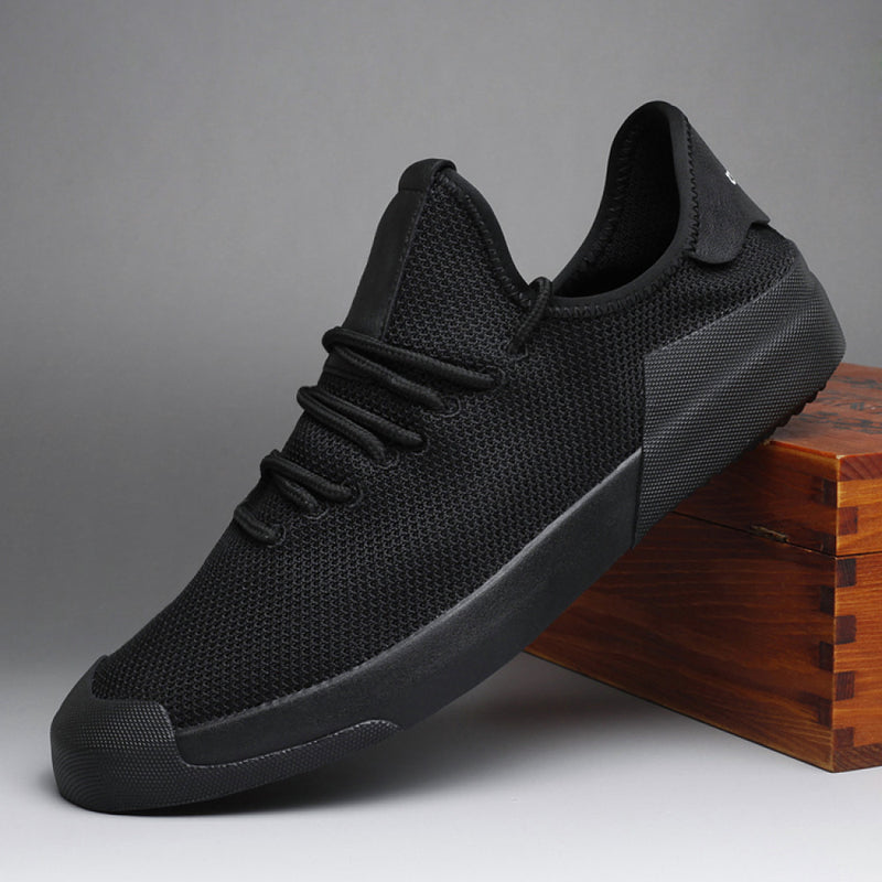 2025 New Flyknit Mesh Shoes Men s Korean Edition Casual Versatile Trendy Shoes Men s Canvas Shoes Autumn Breathable Men s Board Shoes