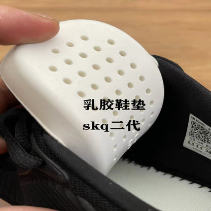 Women s Little Coconut Summer Thin Black and White Women s Shoes Flyknit Mesh Casual Running Shoes Men s Breathable Sports Mesh Shoes image 4