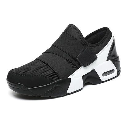 New sports shoes for women Le Fu shoes lightweight and versatile black running shoes comfortable thick soled casual shoes mesh single shoes image 48