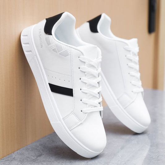 Shoes for men in summer 2025 breathable white shoes for students anti slip sports shoes for men trendy casual shoes for men