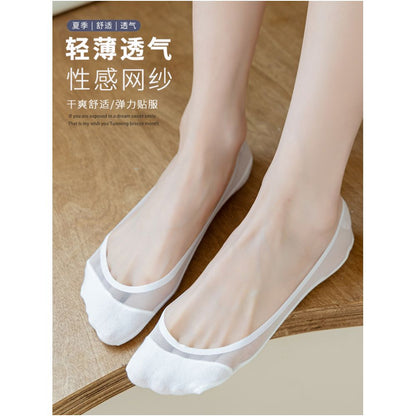 Large size boat socks for women in summer ultra thin ice stockings with cotton sole silicone anti slip non falling heel ultra shallow mouth no trace invisible sock covers image 3